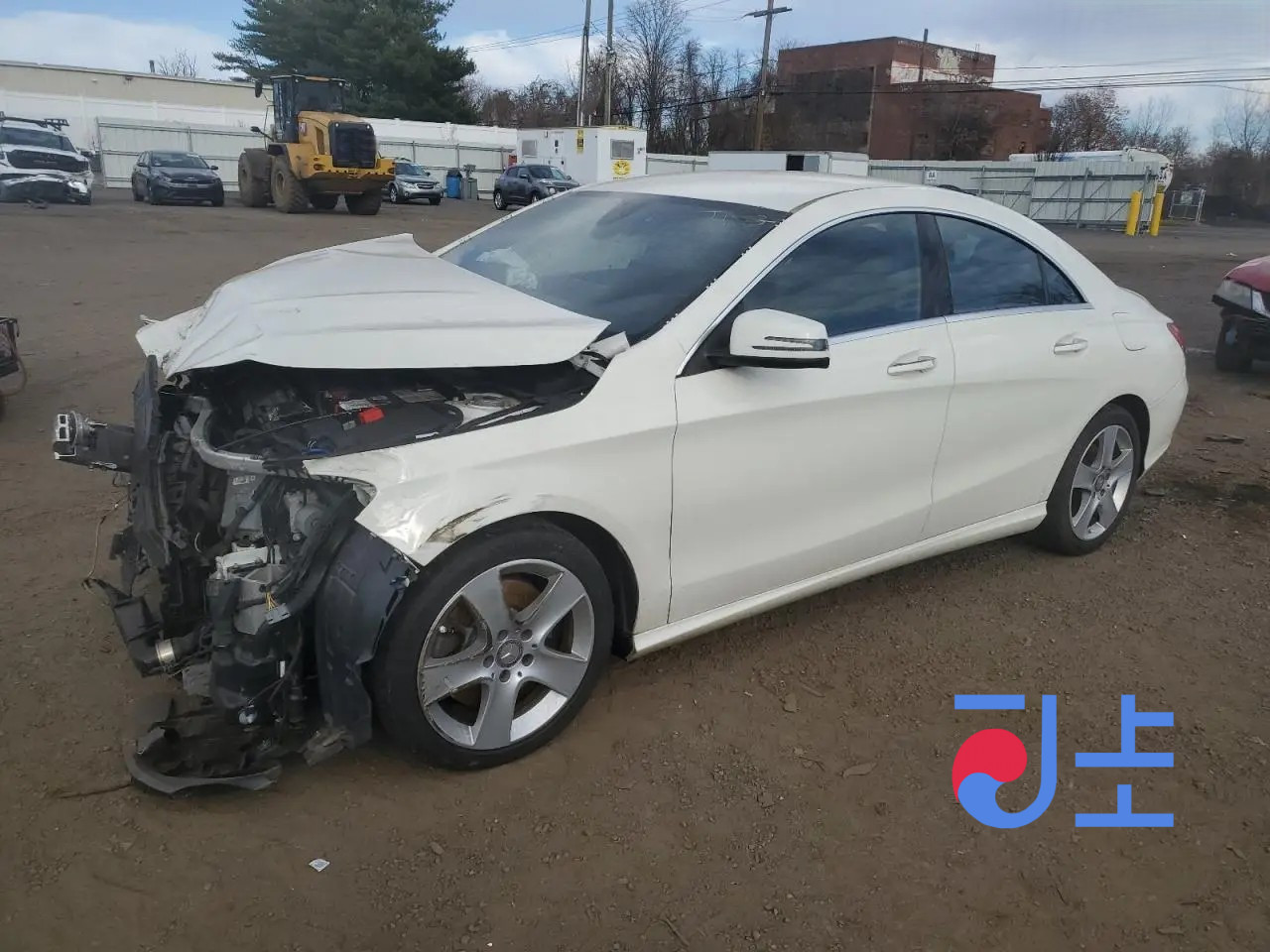 2015 Mercedes Benz CLA 200 White - WDDSJ0BB4FN126030