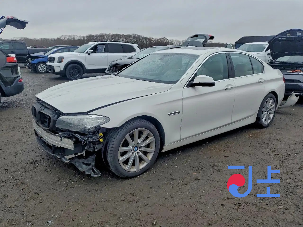 2015 BMW 5-Series 520d White — WBA5E5108FG066120
