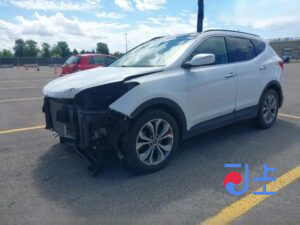 2015 Hyundai SantaFe White - KMHSW81XBGU532168