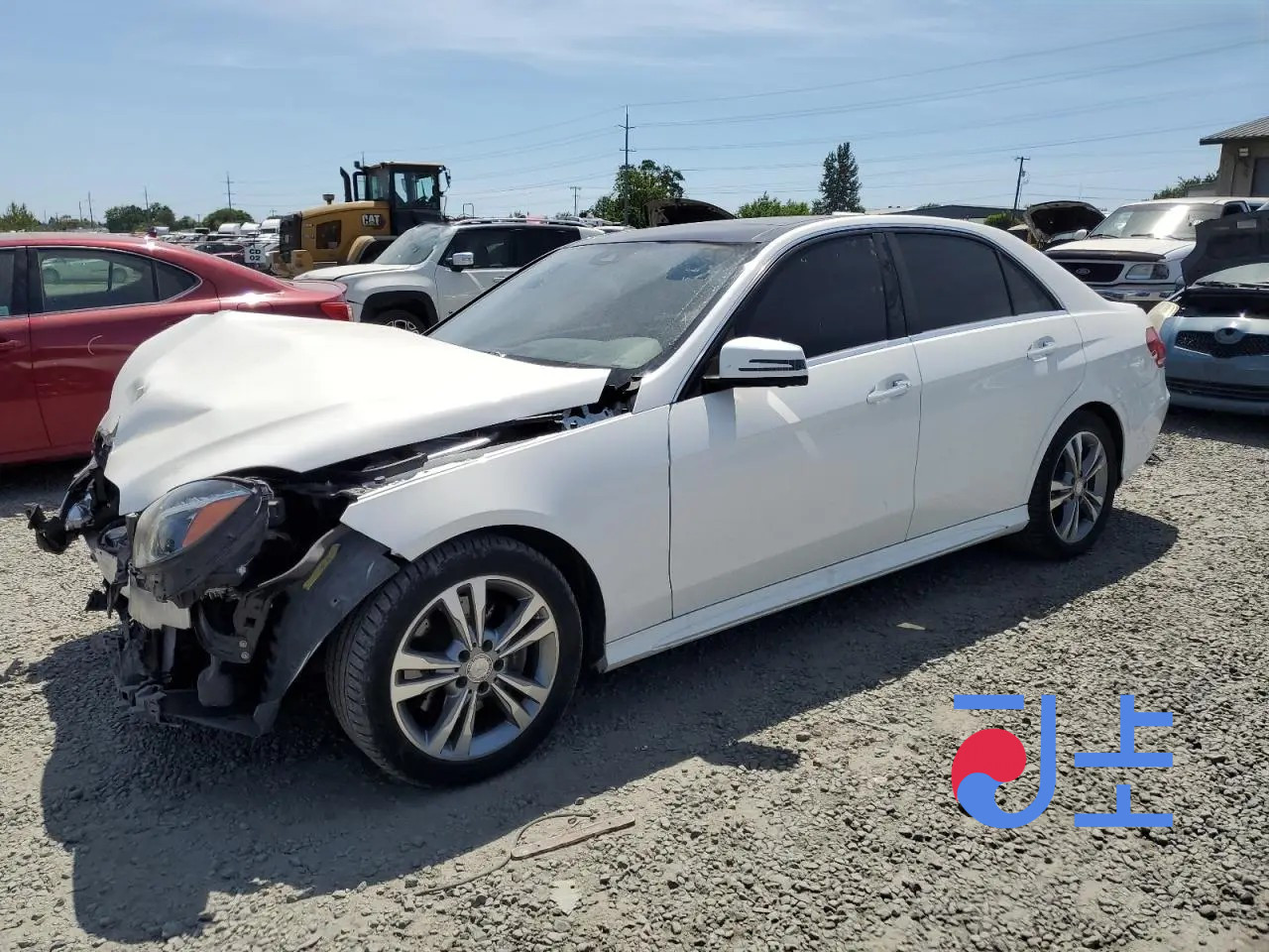 2014 Mercedes-Benz E300 White — WDDHF5FB9FB123533