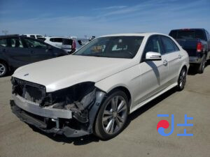 2015 Mercedes-Benz E250 BlueTEC 4Matic White — WDDHF9HB7GB188645