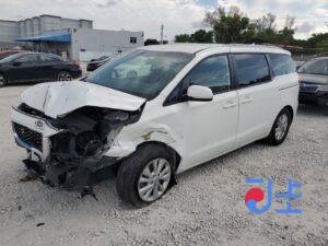 2015 Kia Carnival White - KNAMC81ABGS135707