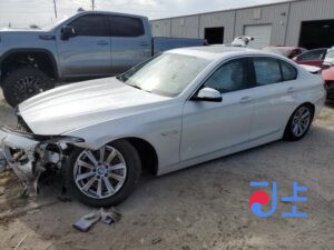 2015 BMW 5-Series 520d White — WBA5E510XFG065728