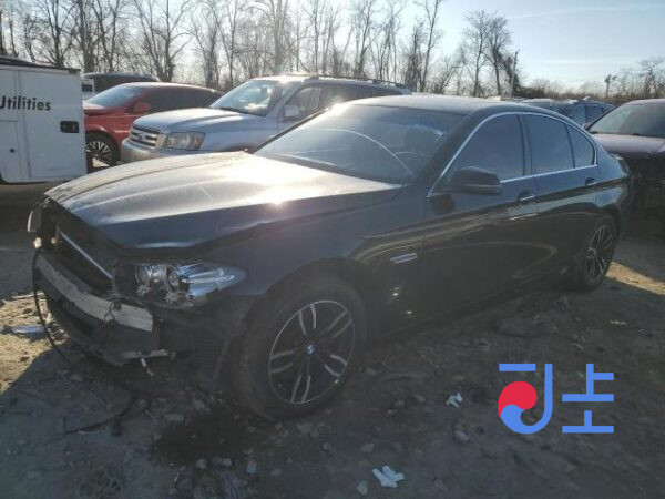2014 BMW 5-Series 520d xDrive Black — WBA5E7105FD675744