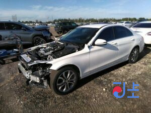 2016 Mercedes-Benz C200 White — WDDWF4CB0HF465812