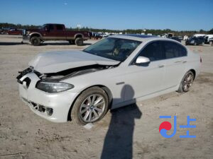 2015 BMW 5-Series 520d xDrive White — WBA5E7105GG156810
