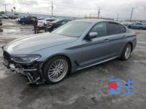 2017 BMW 5-Series 520d xDrive Blue — WBAJC510XJWB84188