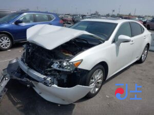2014 Lexus ES300H White — JTHBW1GG1E2057673
