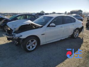 2015 BMW 5-Series 520d White — WBA5E5107GG071049