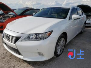 2015 Lexus ES300H White — JTHBW1GG0F2077298