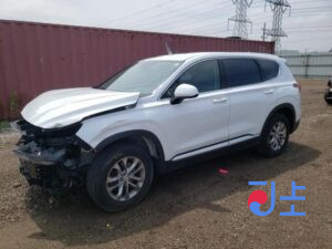 2018 Hyundai Santa Fe White - KMHS281BBKU032305