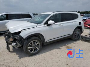 2018 Hyundai Santa Fe White - KMHS381CBKU040434