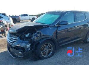 2018 Hyundai SantaFe Gray - KMHS381BBKU048930