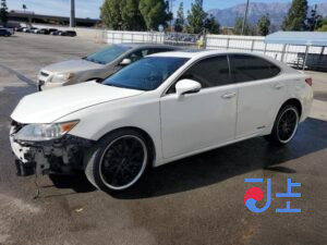 2014 Lexus ES300H White — JTHBW1GG6E2069110