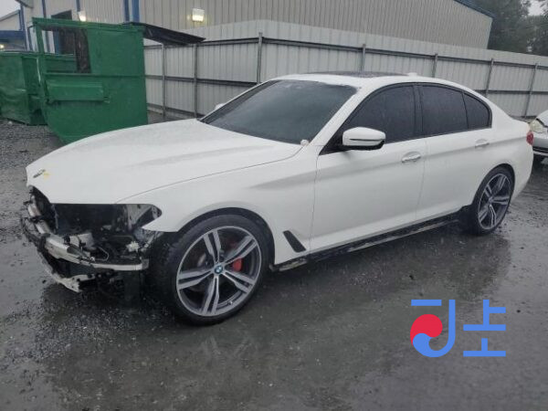 2017 BMW 5-Series 520d xDrive White — WBAJC5101HG858097