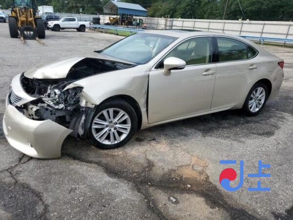 2015 Lexus ES300H Gold — JTHBW1GGXF2100165