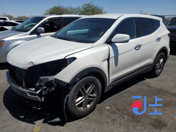 2018 Hyundai SantaFe White - KMHS581CBKU111006