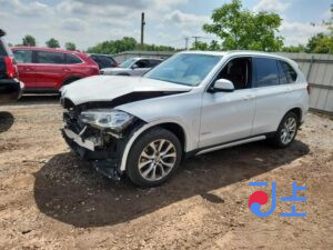 2014 BMW X5 xDrive30d White — WBAKS4100E0H52796