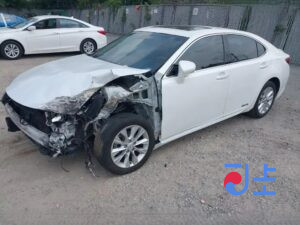 2015 Lexus ES300H White — JTHBW1GG8G2113076