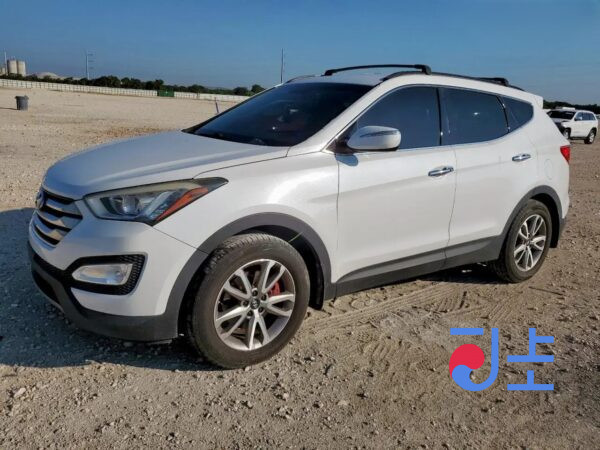 2015 Hyundai SantaFe White - KMHSW81XDGU576544
