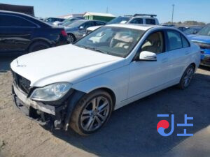 2014 Mercedes-Benz C200 White — WDDGF4JB2EA922846