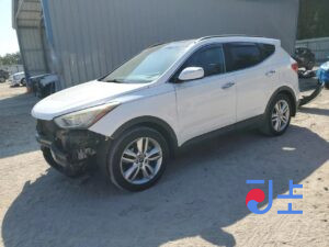 2015 Hyundai SantaFe White - KMHSW81UBGU529690
