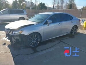 2014 Lexus ES300H Silver — JTHBW1GG4F2090670