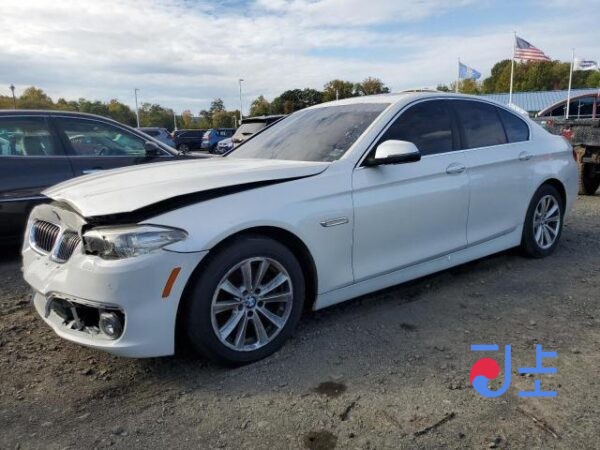 BMW 520d Series 2015 White — WBA5E5101FG065455