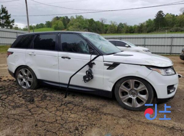 Range Rover Sport 2015 WHITE — SALWA2KF3GA570639 - Image 2