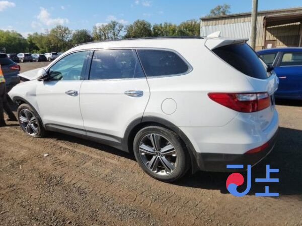 2016 Hyundai SantaFe White - KMHSW81UBGU641887 - Image 3
