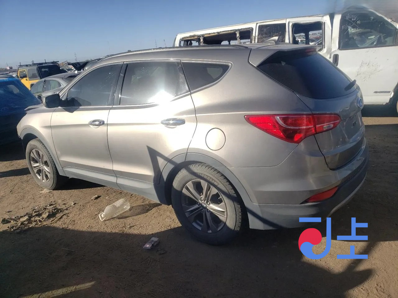2015 Hyundai SantaFe Gray - KMHSU81UBGU597532 - Image 3