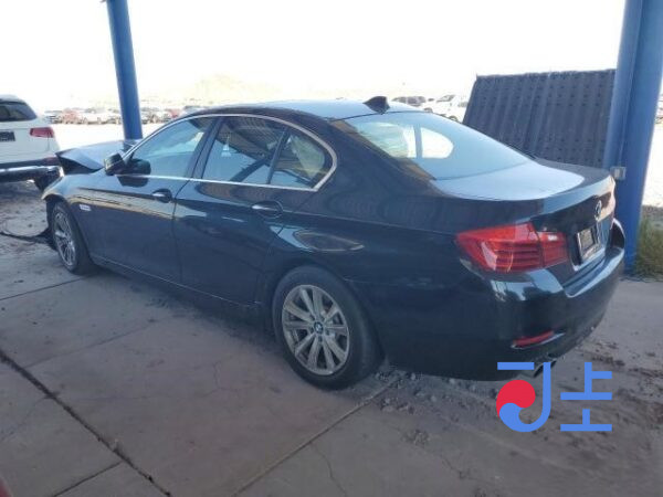 2015 BMW 5-Series 520d xDrive Black— WBA5E7102FG155063 - Image 3