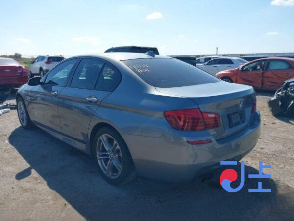 2016 BMW 5-Series 520d xDrive Gray — WBA5E7104GG568040 - Image 3