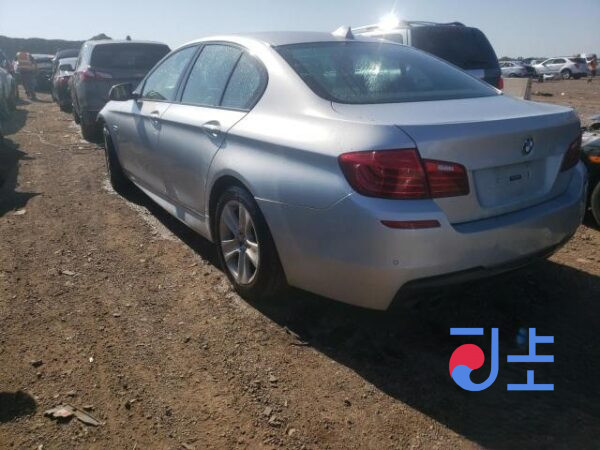 2014 BMW 5-Series 520d Silver — WBA5C3102ED767696 - Image 3