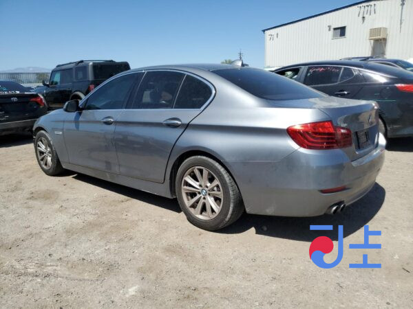 2014 BMW 5-Series 520d xDrive Gray — WBA5E7106FGK09660 - Image 3