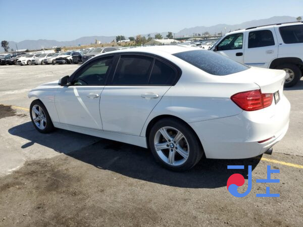 2014 BMW 320d White — WBA3D3101EF894576 - Image 3