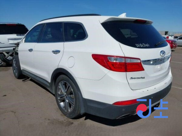 2015 Hyundai SantaFe White - KMHSW81UBFU463064 - Image 3