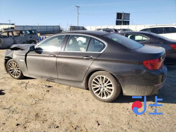 2015 BMW 5-Series 520d xDrive Gray — WBA5E710XFD675853 - Image 3