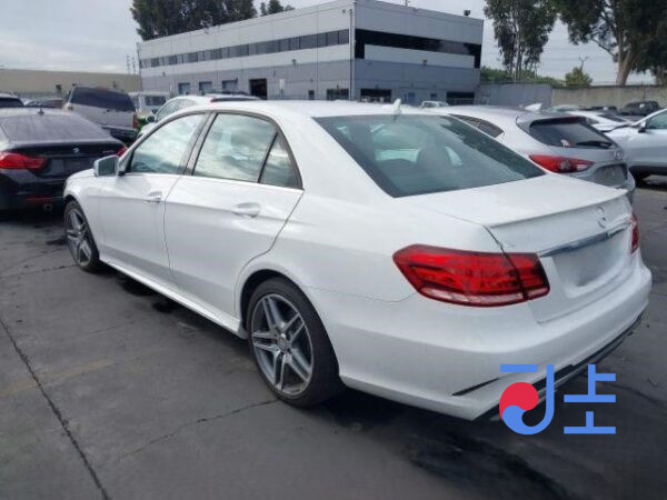 2016 Mercedes Benz E Class E220d White - WDDZF0EB0HA179409 - Image 3