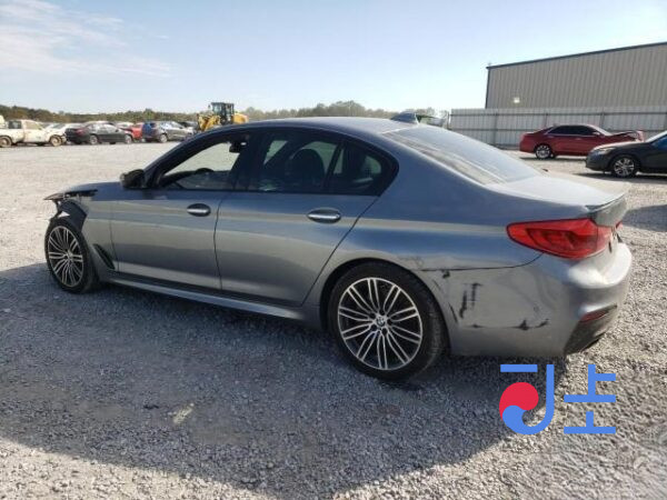 2017 BMW 5-Series 520d Gray — WBAJC3105HG922596 - Image 3
