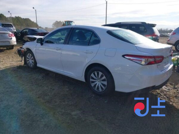2017 Toyota Camry White — JTNB11HK2J3037323 - Image 3
