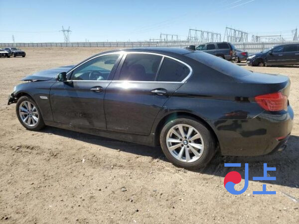 2015 BMW 5-Series 520d xDrive Black — WBA5E7101FG153627 - Image 3