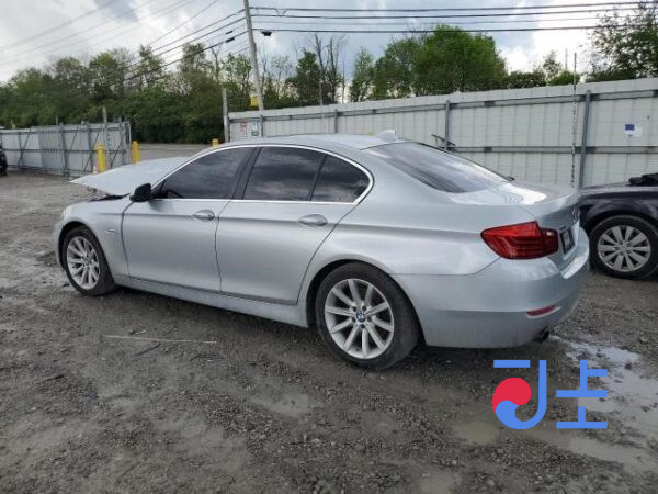 2015 BMW 5-Series 520d xDrive Silver — WBA5E710XFD675688 - Image 3