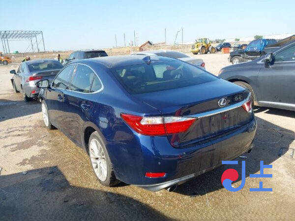 2014 Lexus ES300H Blue — JTHBW1GG0E2058815 - Image 3