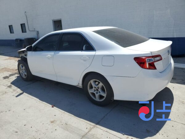 2014 Toyota Camry Hybrid White — 4T1BD1FK7EU108493 - Image 3