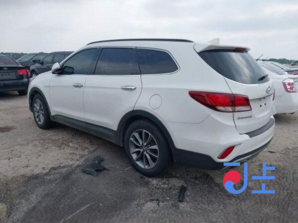 2017 Hyundai SantaFe White - KMHSW81UDJU773217 - Image 3