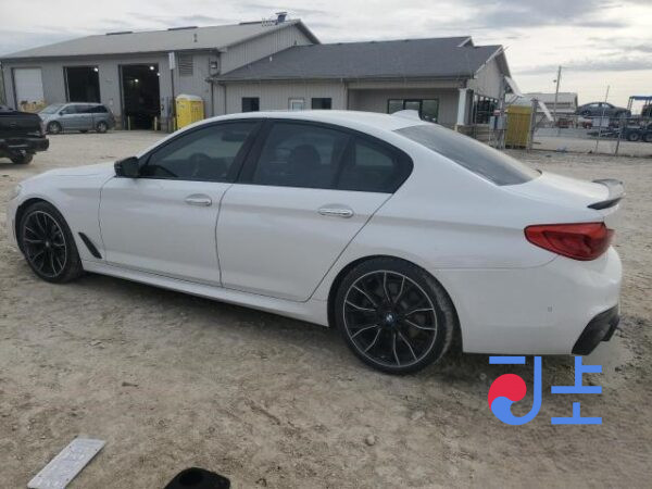 2017 BMW 5-Series 520d xDrive White — WBAJC5109HG851592 - Image 3
