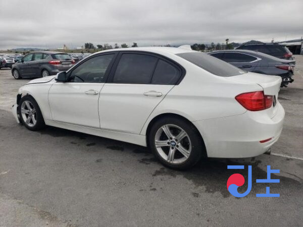 2014 BMW 320d White — WBA3D510XFF706604 - Image 3