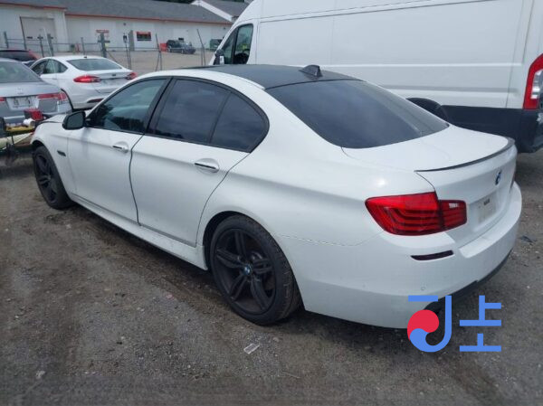2014 BMW 5-Series 520d White — WBA5C3102ED039330 - Image 3