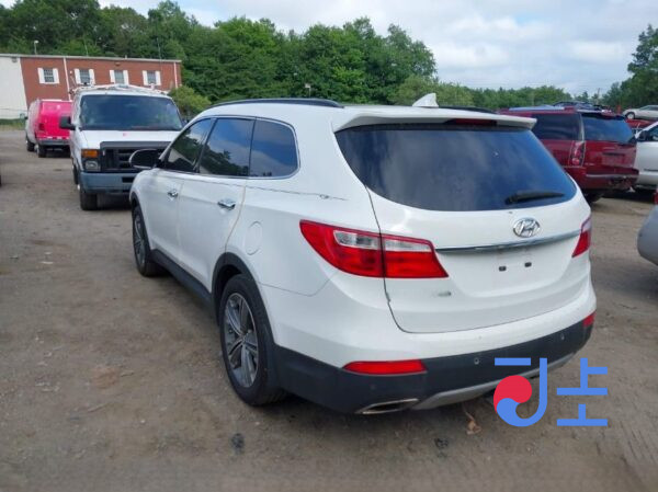 2015 Hyundai SantaFe White - KMHSW81UBFU518146 - Image 3